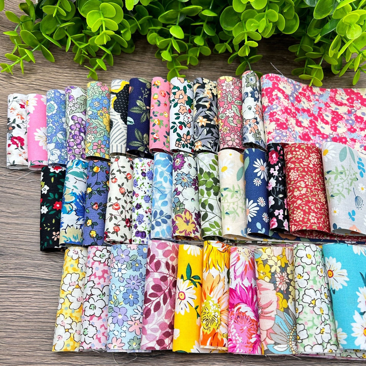 2.6 Inch Pack, 40-Piece Set, Hawaiian